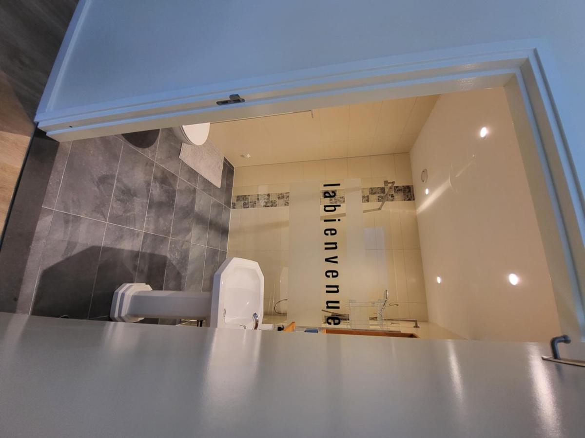 Heerlijk Appartement 'La Bienvenue' In Venlo, Limburg Bagian luar foto